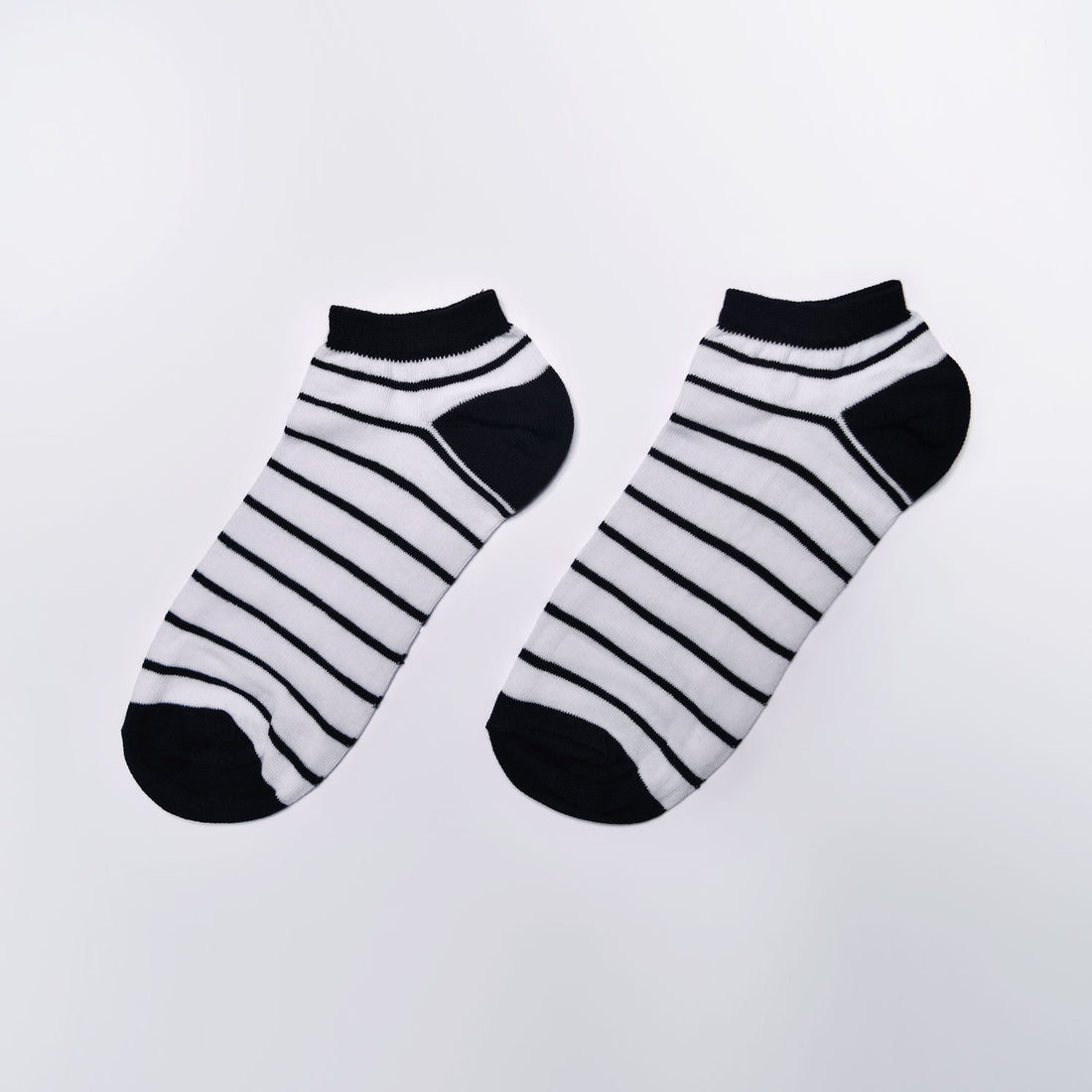Short Stripes White &amp; Black
